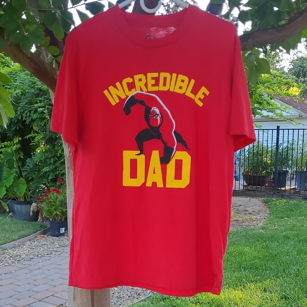 Incredible Dad Red T-Shirt